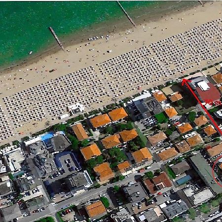 Hotel Touring Lido di Jesolo Esterno foto